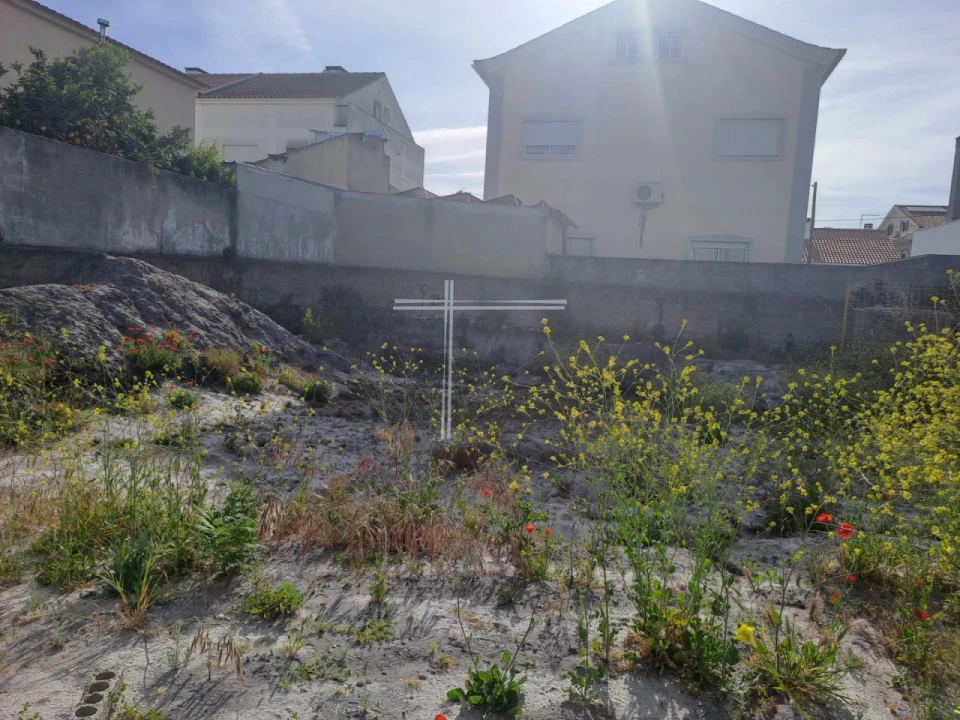 Moradia T4 para Venda em Fernao Ferro Foto 7