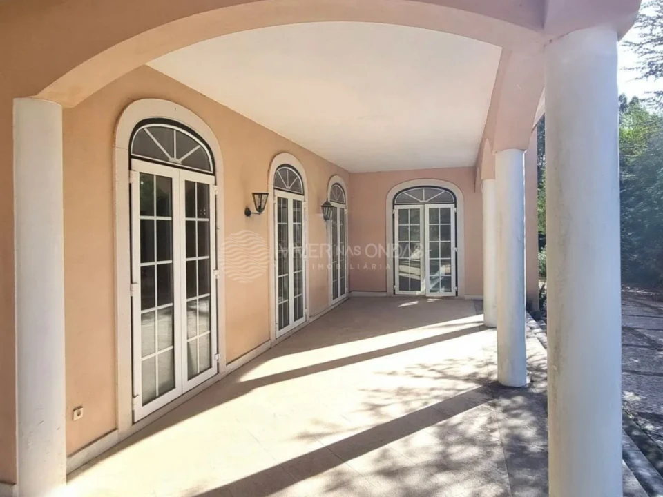 Moradia T6 para Venda em Queluz e Belas Foto 28