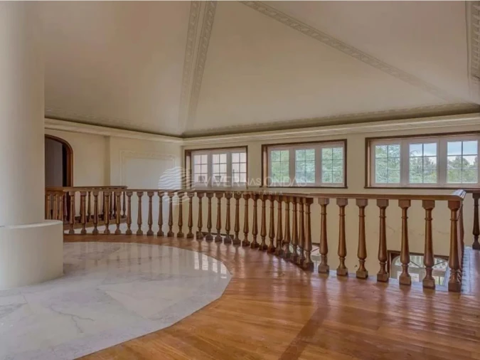 Moradia T6 para Venda em Queluz e Belas Foto 15