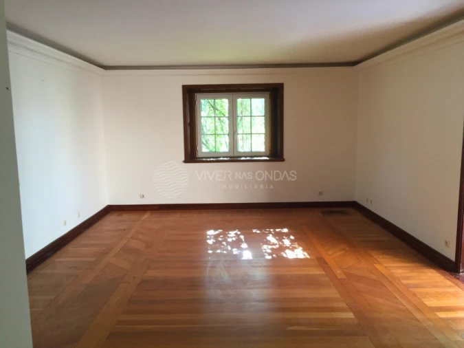 Moradia T6 para Venda em Queluz e Belas Foto 19