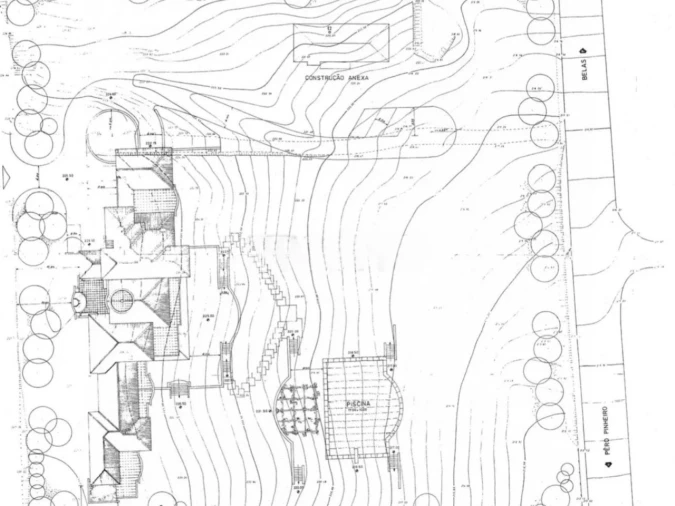 Moradia T6 para Venda em Queluz e Belas Foto 37