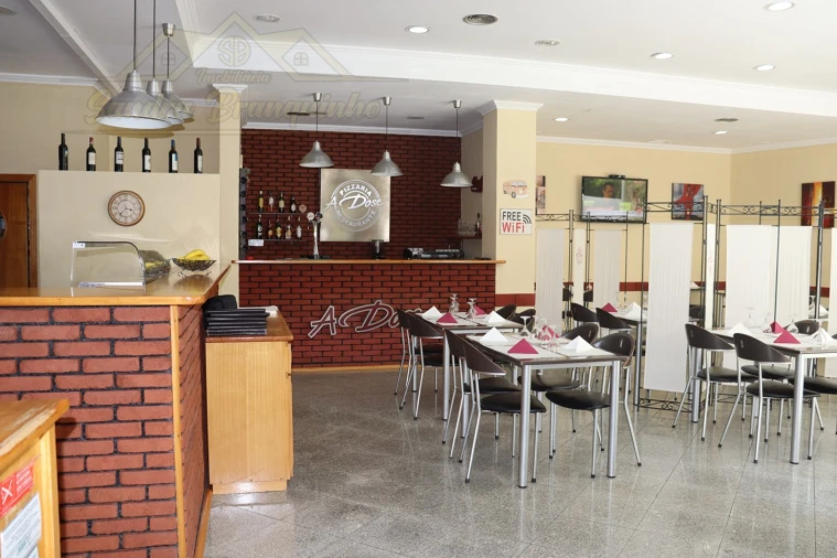 Negócio para Arrendamento em Santa Maria, São Pedro e Matacães Foto 25