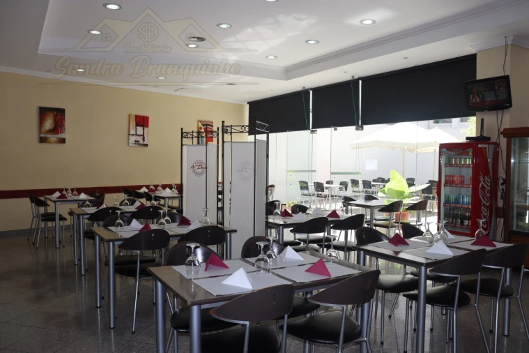 Negócio para Arrendamento em Santa Maria, São Pedro e Matacães Foto 34