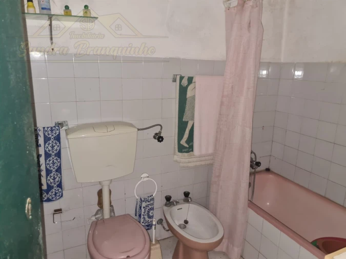 Moradia T3 para Venda em Ventosa Foto 9