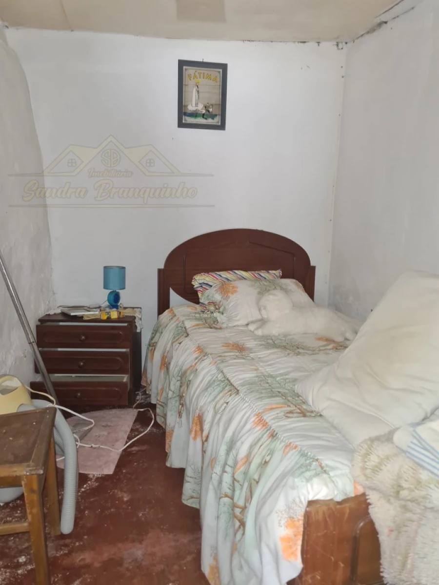 Moradia T3 para Venda em Ventosa Foto 12