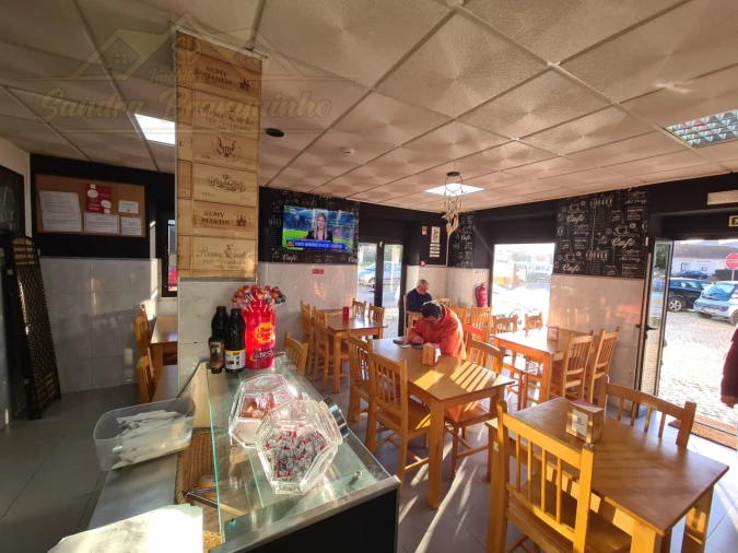 Negócio para Arrendamento em Santa Maria, São Pedro e Matacães Foto 6