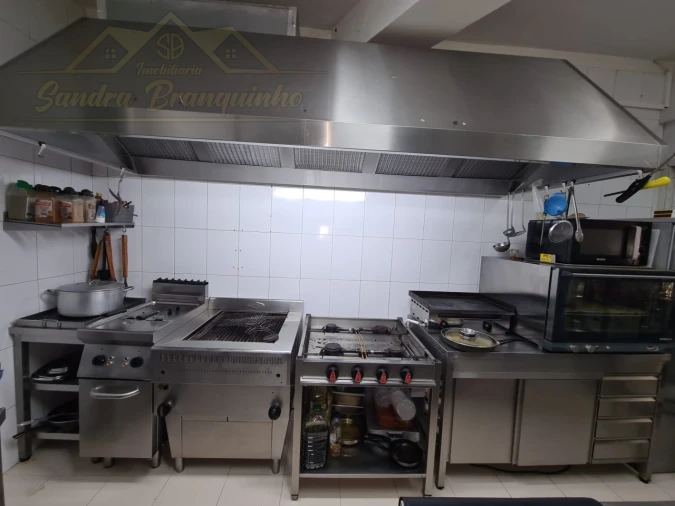 Negócio para Arrendamento em Santa Maria, São Pedro e Matacães Foto 15