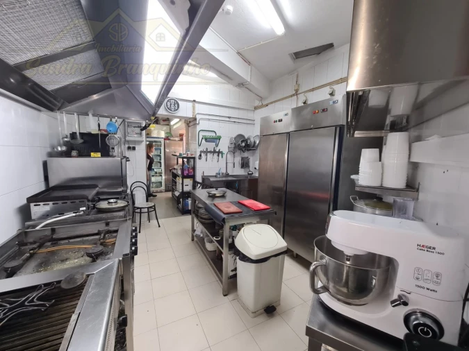 Negócio para Arrendamento em Santa Maria, São Pedro e Matacães Foto 17