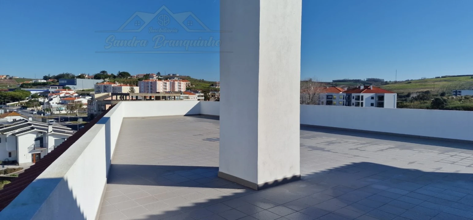Apartamento T4 para Venda em Lourinhã e Atalaia Foto 13