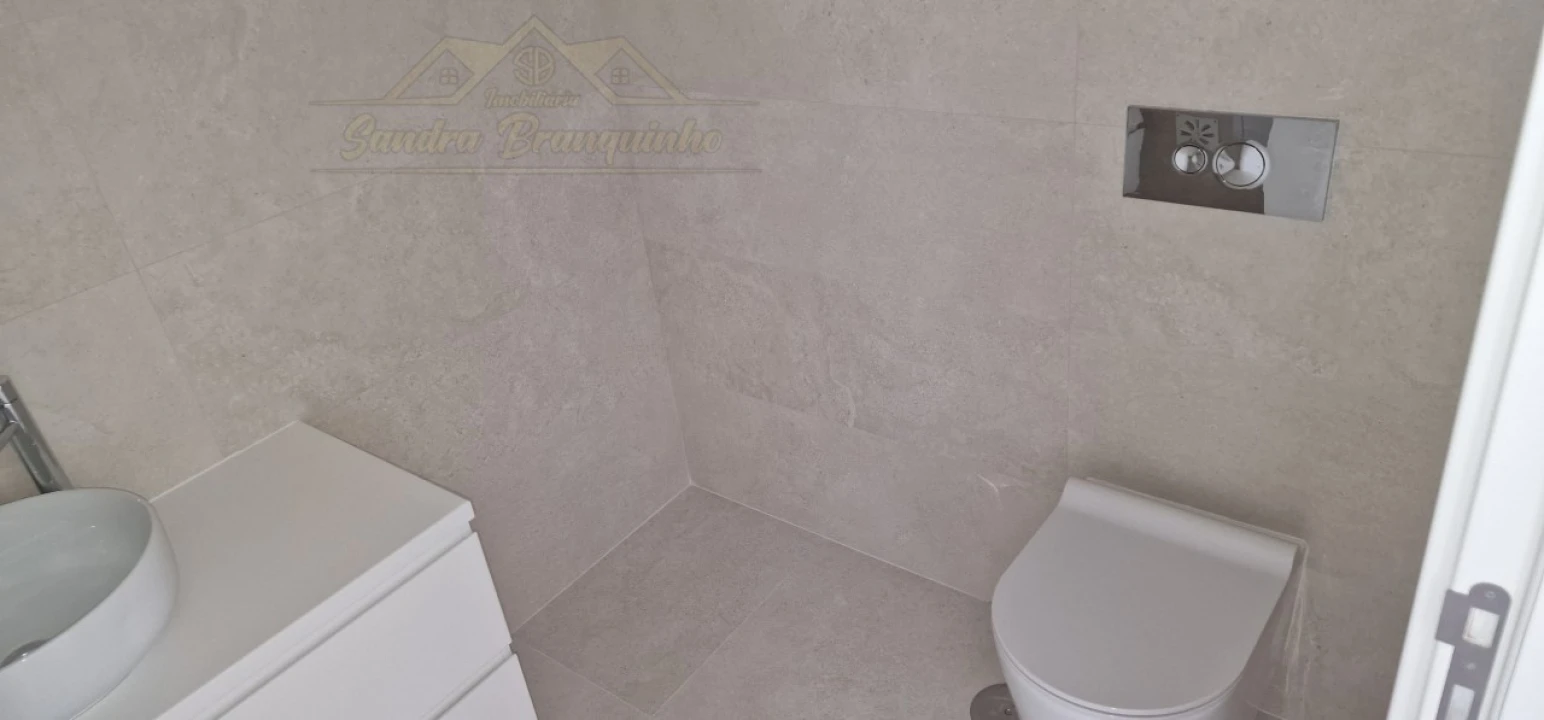 Apartamento T4 para Venda em Lourinhã e Atalaia Foto 28