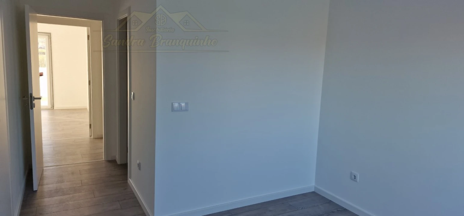 Apartamento T4 para Venda em Lourinhã e Atalaia Foto 33