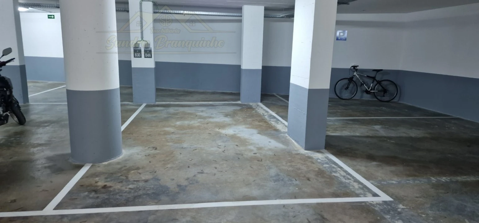 Apartamento T4 para Venda em Lourinhã e Atalaia Foto 41