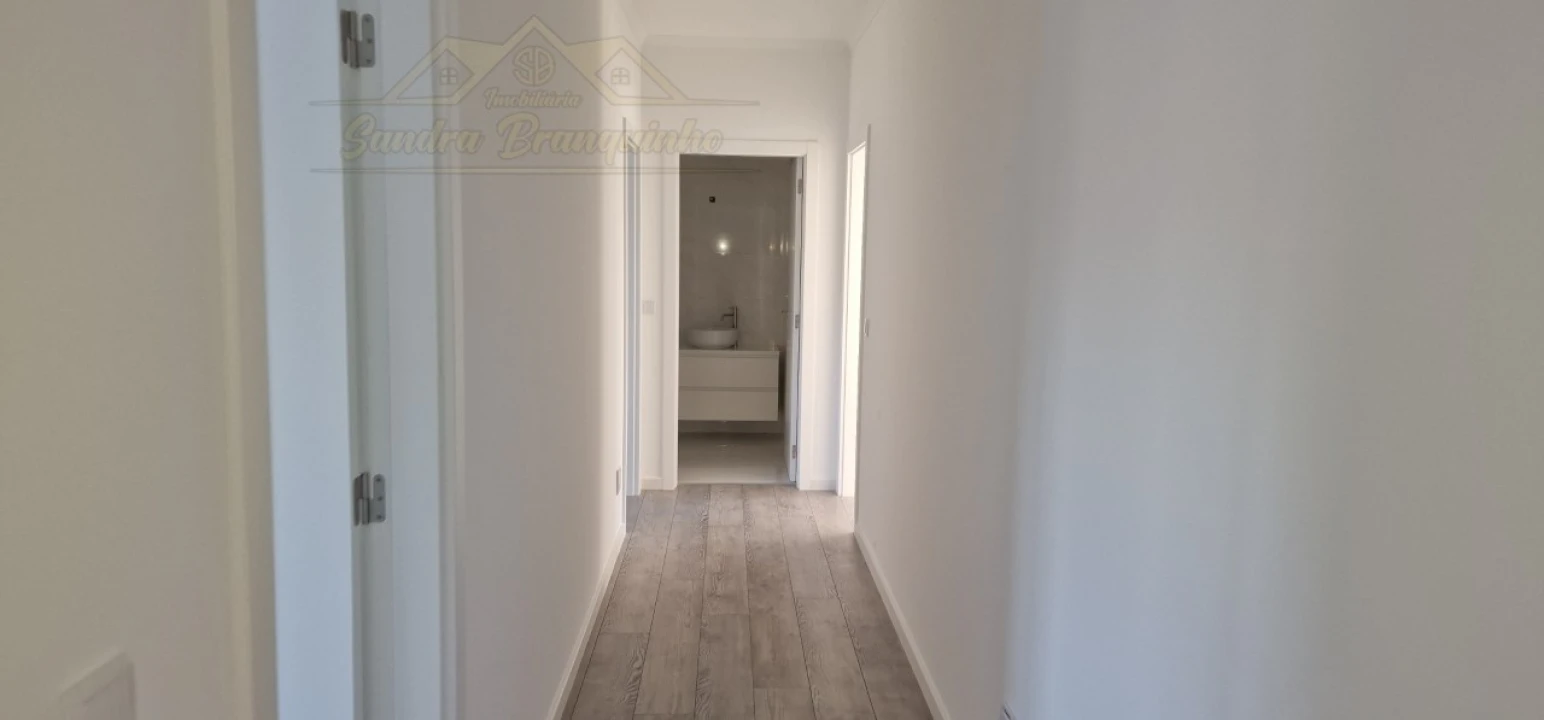 Apartamento T4 para Venda em Lourinhã e Atalaia Foto 20