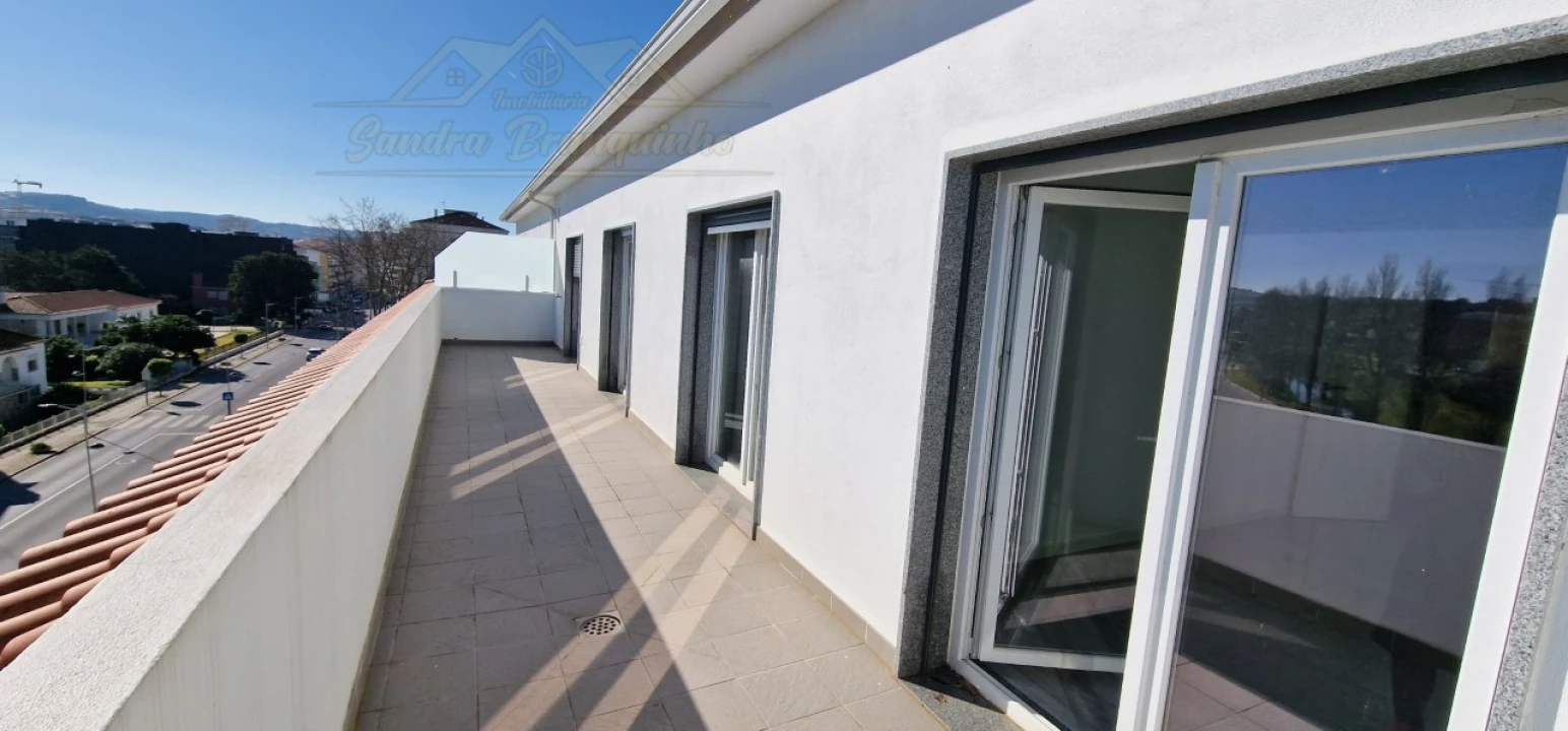 Apartamento T4 para Venda em Lourinhã e Atalaia Foto 33