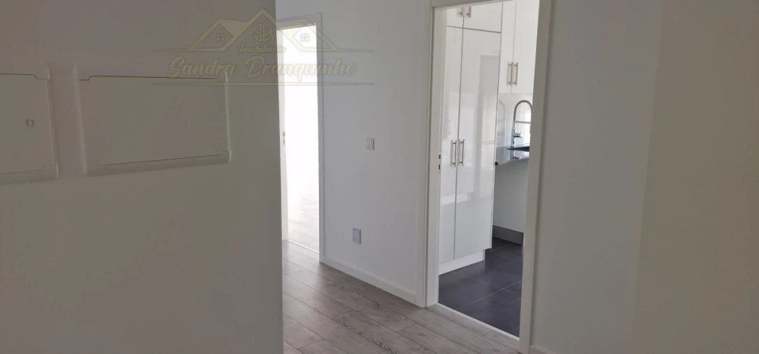 Apartamento T4 para Venda em Lourinhã e Atalaia Foto 3