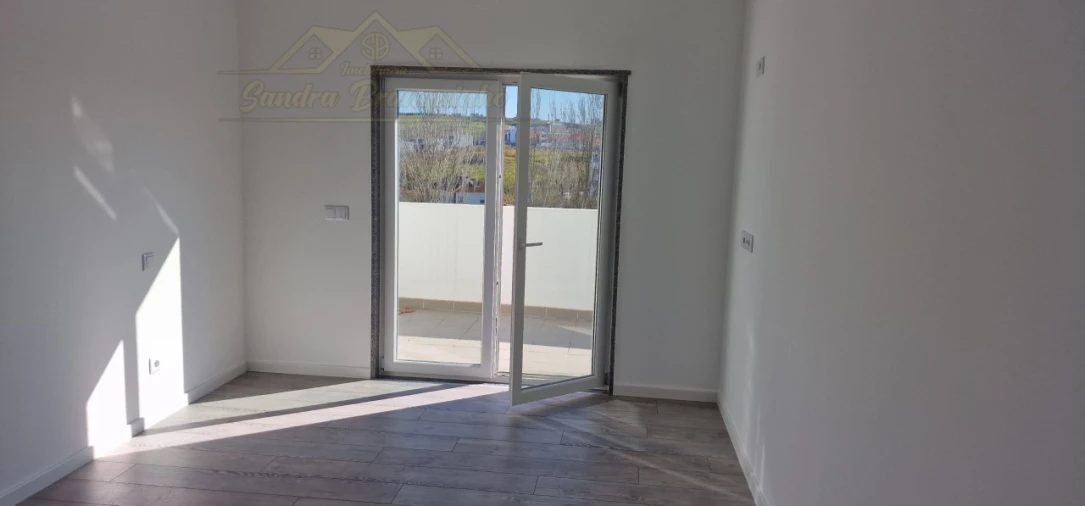 Apartamento T4 para Venda em Lourinhã e Atalaia Foto 30