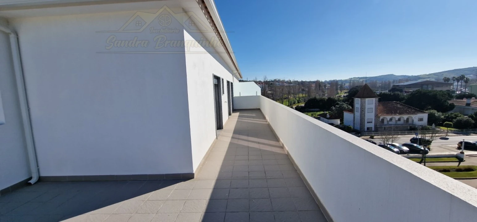Apartamento T3 para Venda em Lourinhã e Atalaia Foto 13