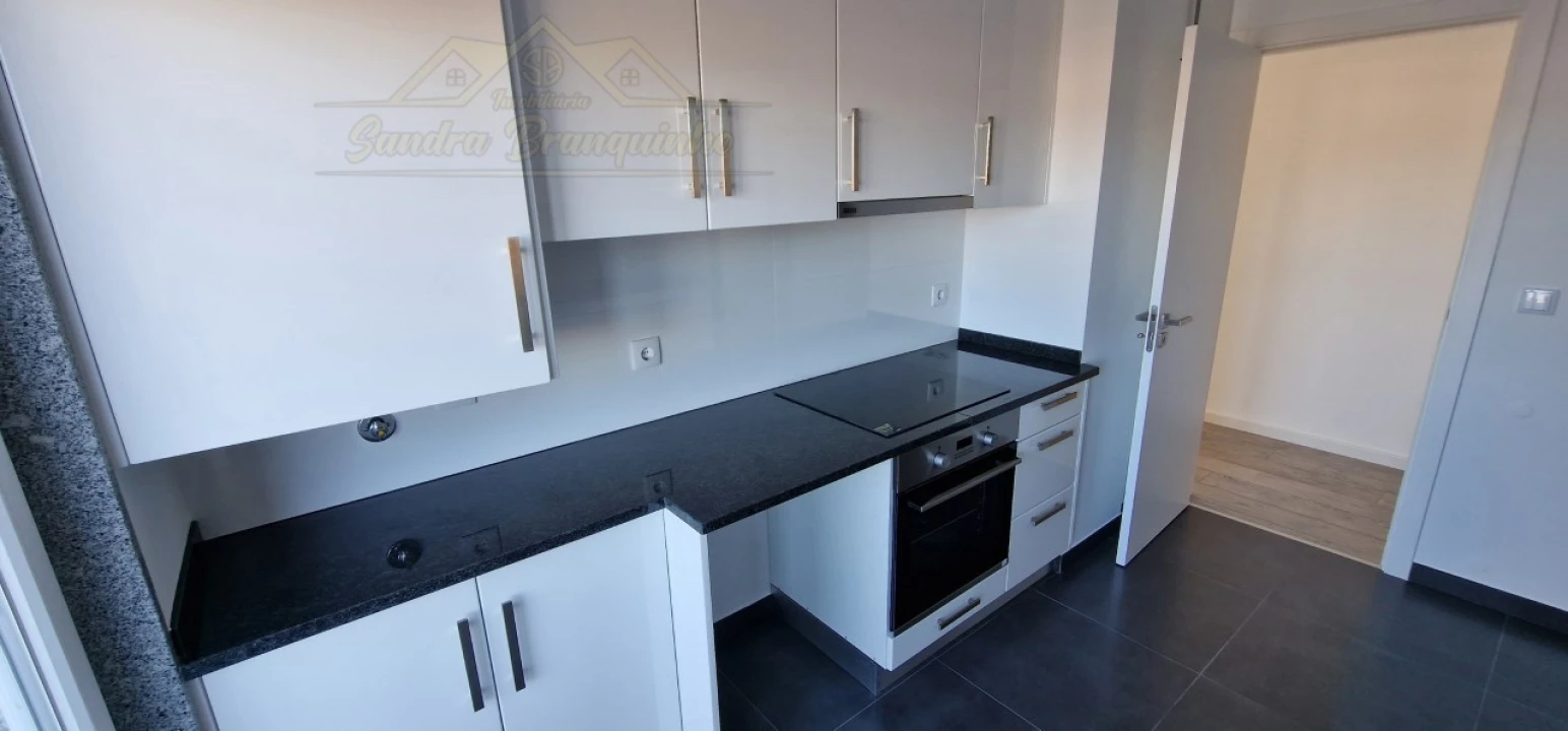 Apartamento T3 para Venda em Lourinhã e Atalaia Foto 16