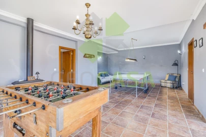 Moradia T4 para Venda em Santo Isidoro