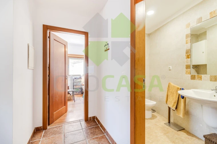 Moradia T4 para Venda em Santo Isidoro Foto 43