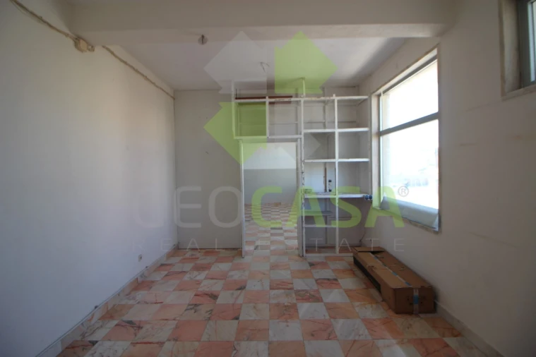 Loja para Venda em Algueirão-Mem Martins Foto 7