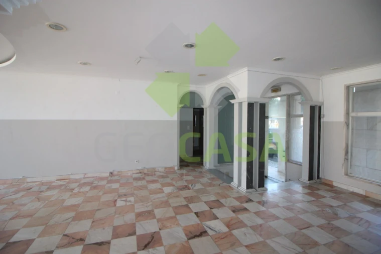 Loja para Venda em Algueirão-Mem Martins Foto 5