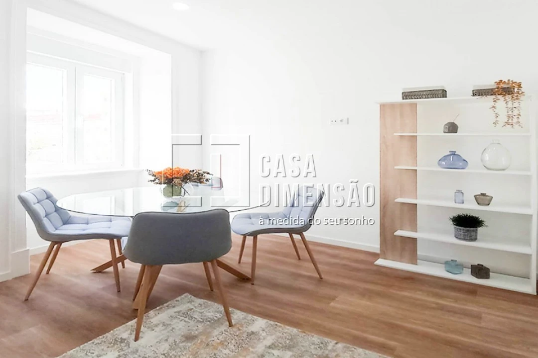 Apartamento T2 para Venda em São Domingos de Benfica Foto 2