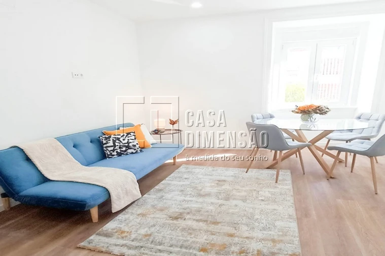 Apartamento T2 para Venda em São Domingos de Benfica Foto 4