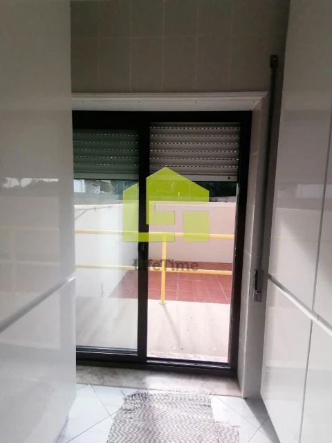 Apartamento T3 para Venda em Buarcos