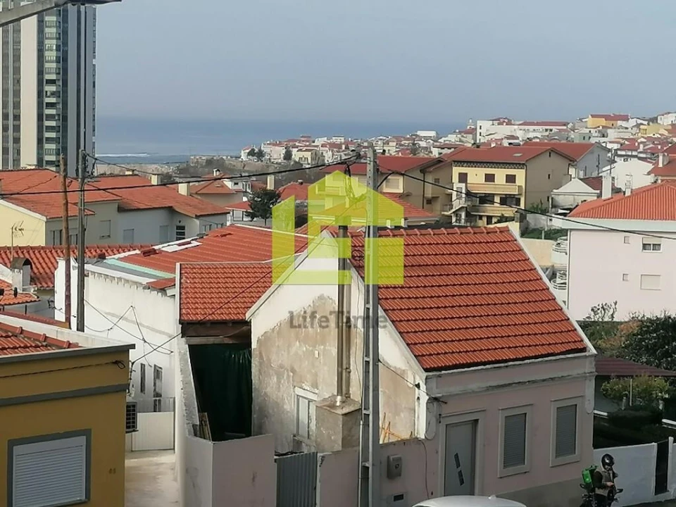 Apartamento T3 para Venda em Buarcos Foto 48