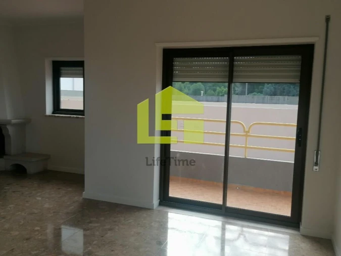 Apartamento T3 para Venda em Buarcos Foto 32