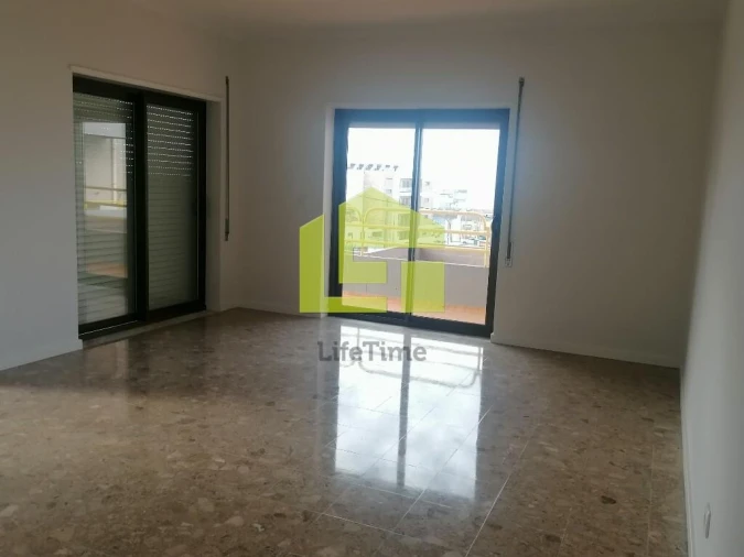 Apartamento T3 para Venda em Buarcos Foto 30