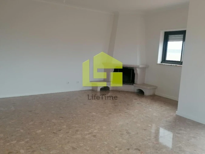 Apartamento T3 para Venda em Buarcos Foto 29