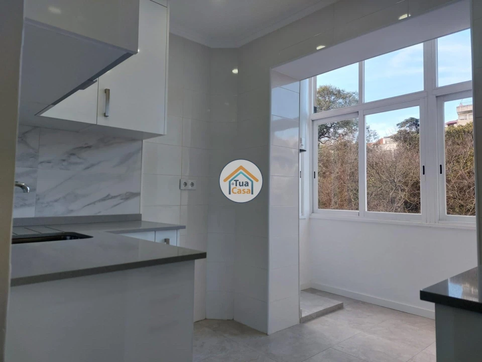 Apartamento T1 para Venda em Arroios Foto 2