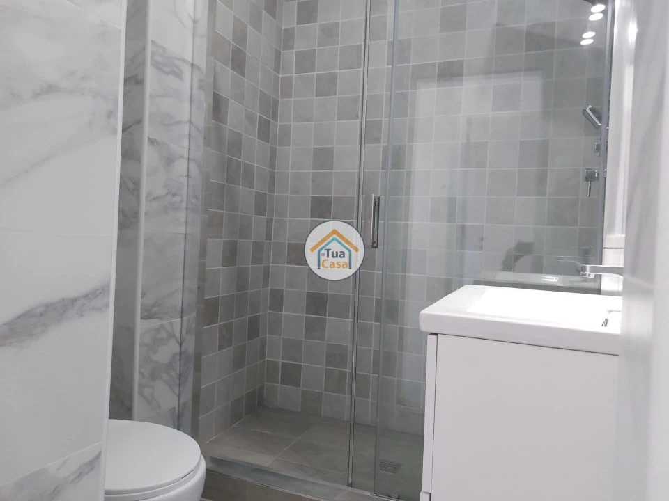 Apartamento T1 para Venda em Arroios Foto 13