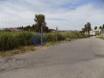 Terreno para Venda em Grijó e Sermonde