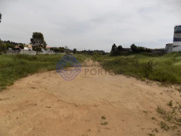 Terreno para Venda em Grijó e Sermonde