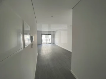 Apartamento T3 para Venda em Quelfes