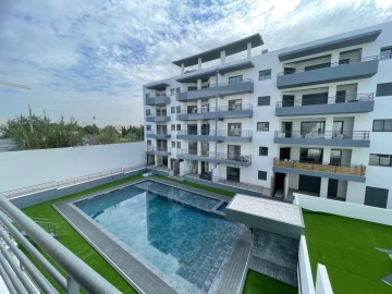 Apartamento T3 para Venda em Quelfes