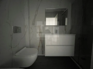 Apartamento T3 para Venda em Quelfes