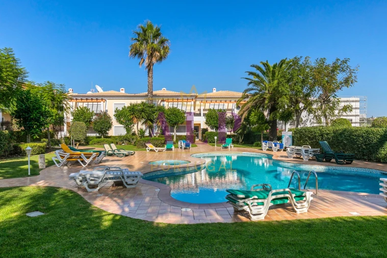 Apartamento T3 para Venda em Lagos (São Sebastião e Santa Maria)