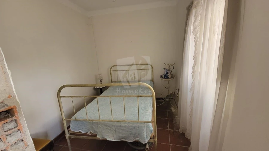 Moradia T1 para Venda em Castelo Branco Foto 4