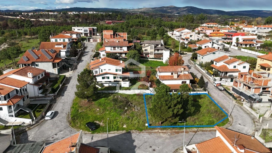Terreno para Venda em Outeiro Seco Foto 2