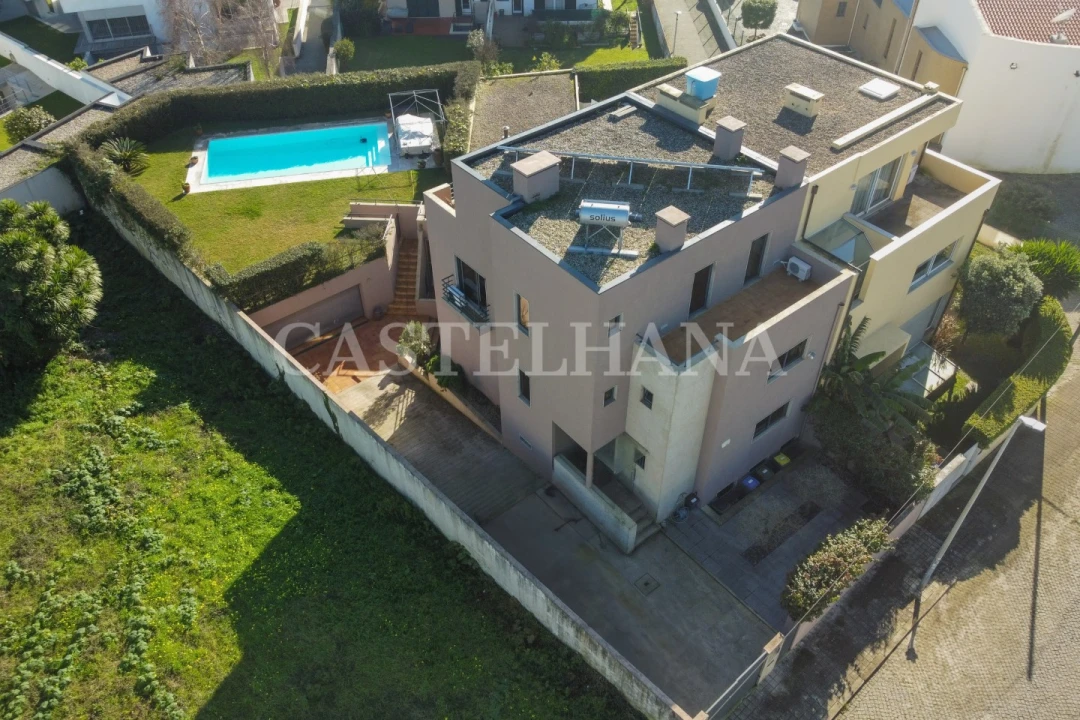 Moradia T5 para Venda em Aldoar, Foz do Douro e Nevogilde Foto 7