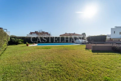 Moradia T5 para Venda em Aldoar, Foz do Douro e Nevogilde