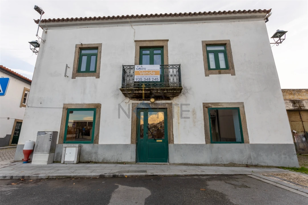 Moradia T9 para Venda em Mogadouro, Valverde, Vale de Porco e Vilar de Rei Foto 2