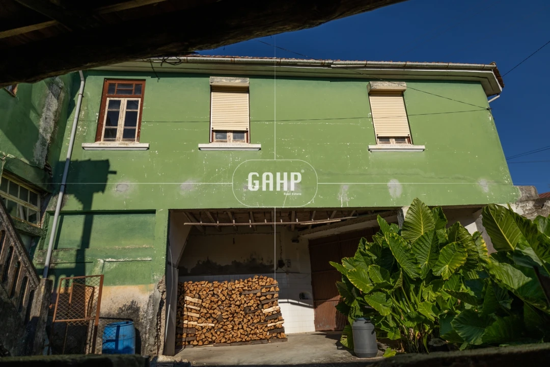 Moradia T3 para Venda em Lorvão Foto 3