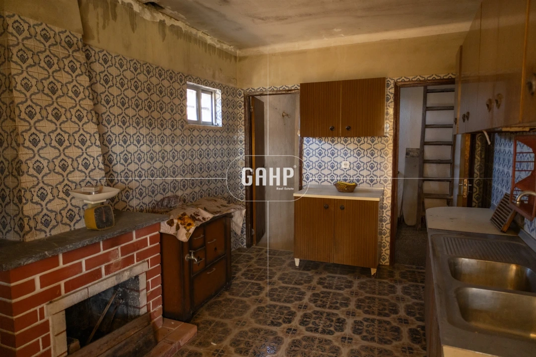 Moradia T3 para Venda em Lorvão Foto 10