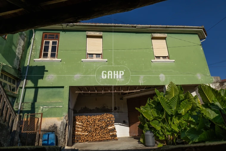 Moradia T3 para Venda em Lorvão Foto 3