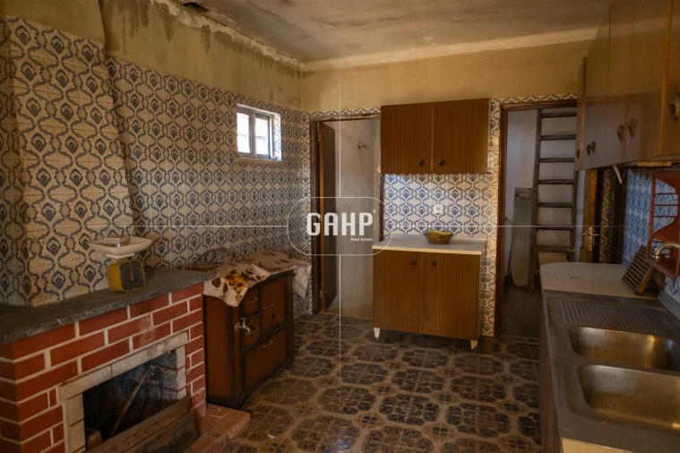 Moradia T3 para Venda em Lorvão Foto 10